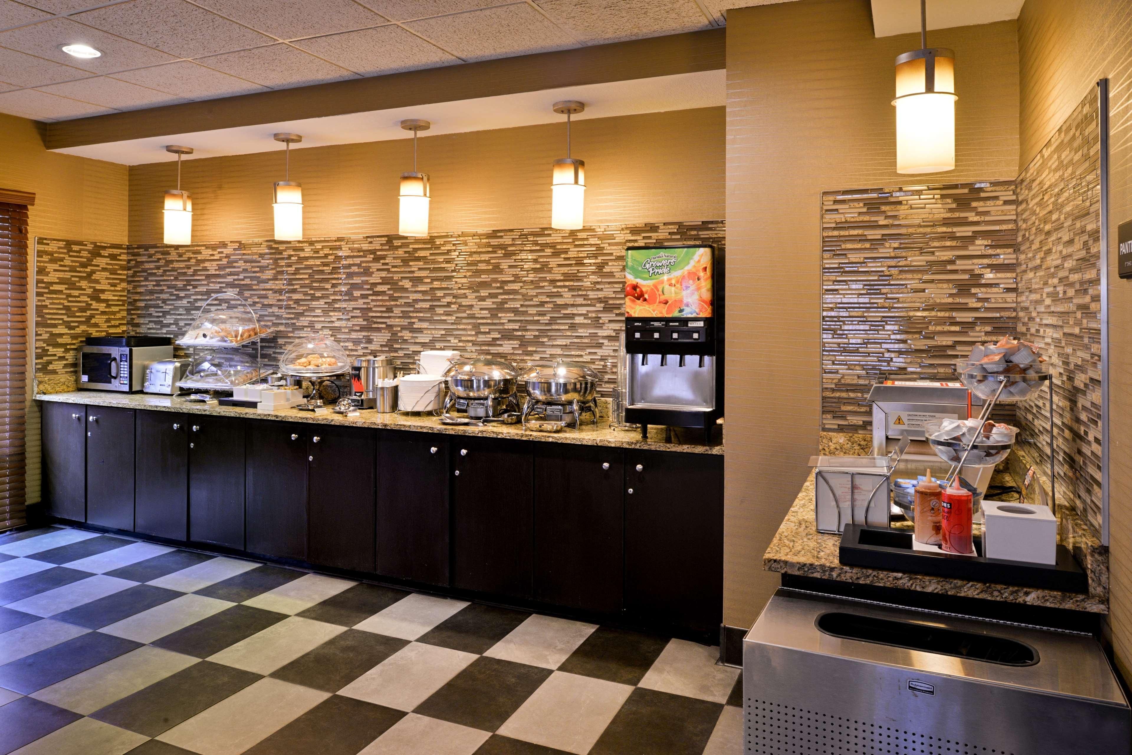 Best Western Plus Bayside Hotel Oakland Zewnętrze zdjęcie
